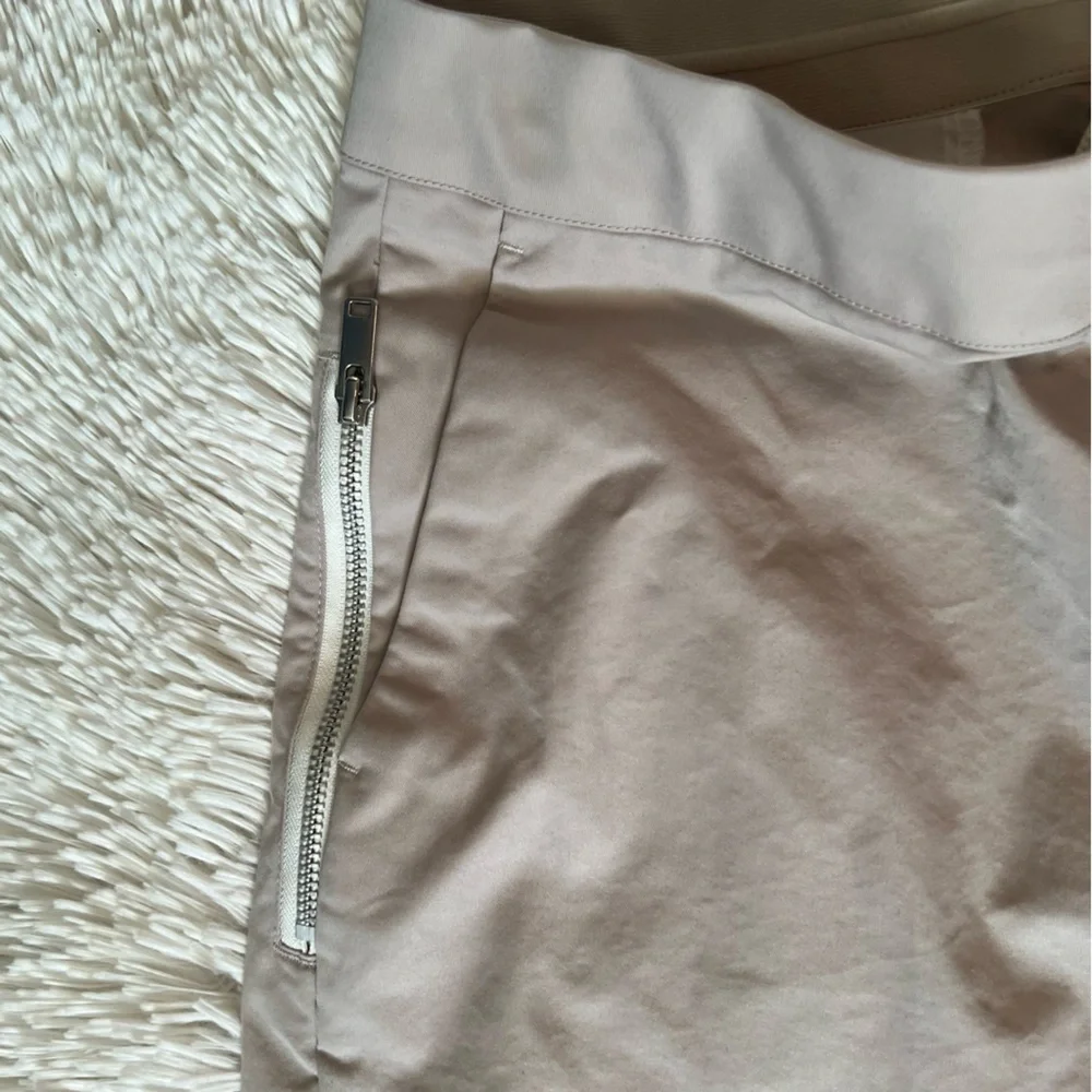 Nike sneaker pant cream‎ color size M